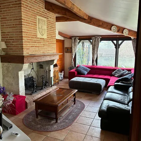 Castel De Boitresor *